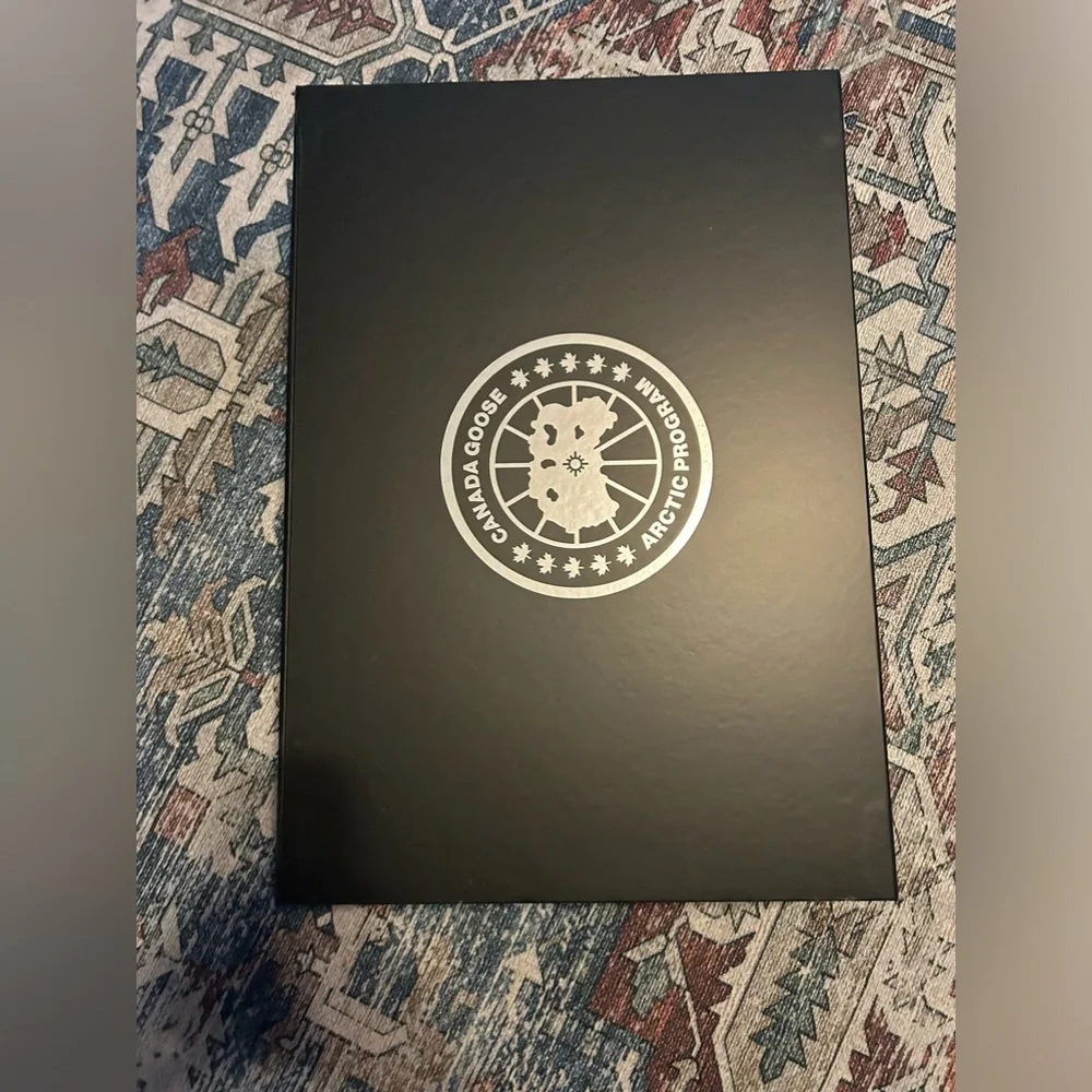 Canada Goose Black Hooded Jacket - Picture 6 of 14